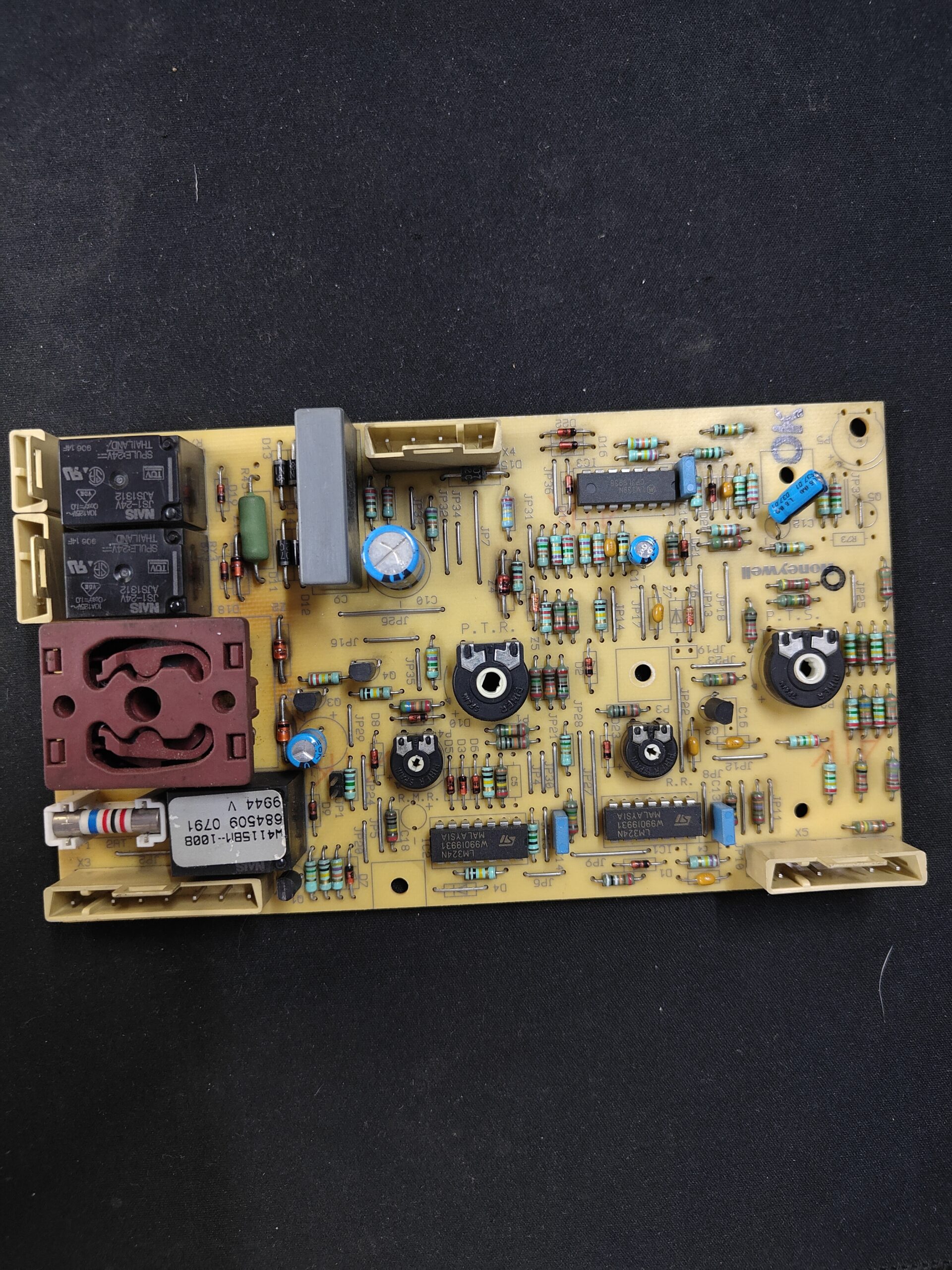 Placa Electrónica Honeywell W4115BM1-1008 · 45.006.435 Para Beretta Kompakt 22 CAI