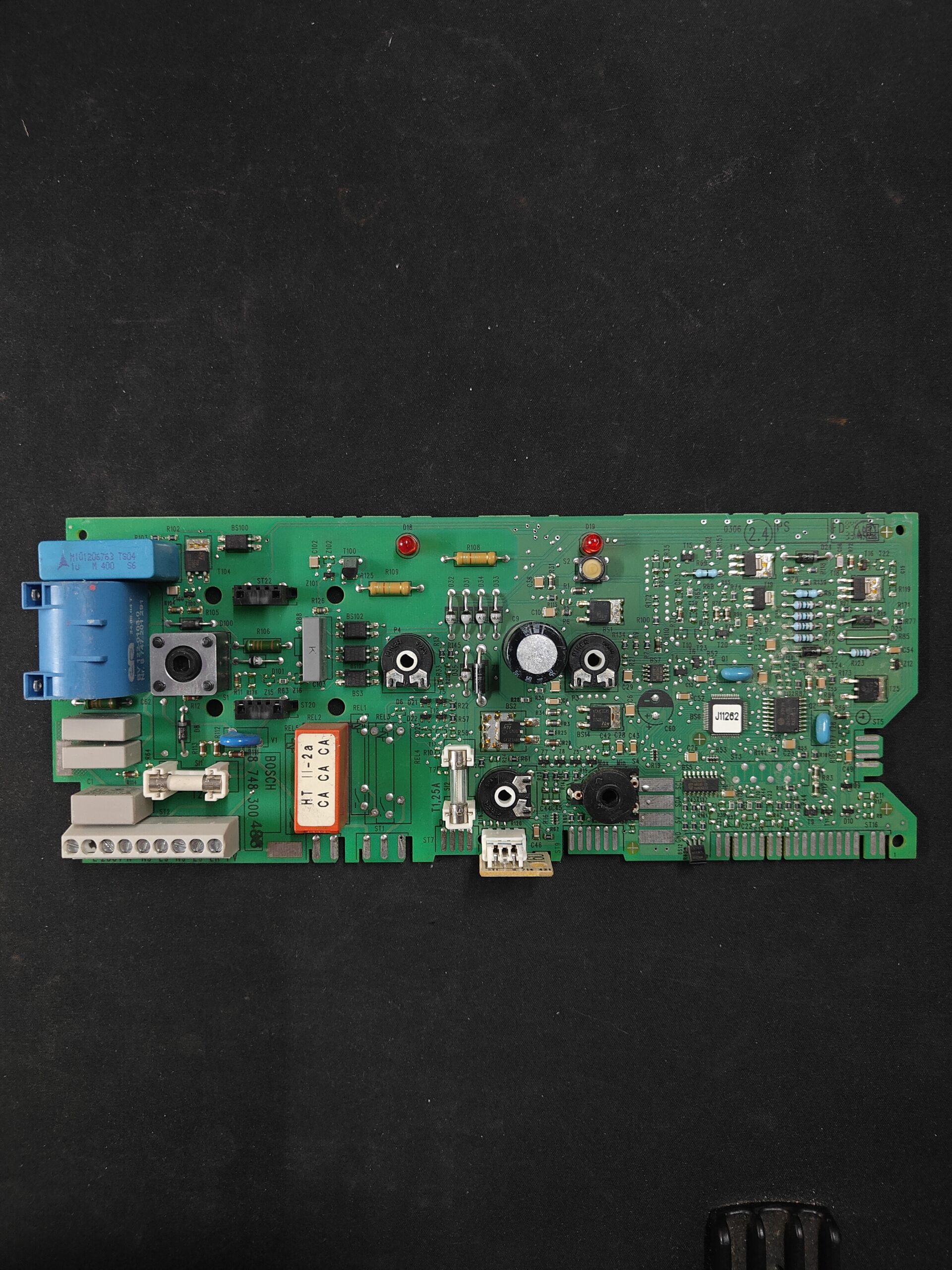 Placa Electrónica Bosch 8748300486 Para Junkers ZWA 24 1KE23
