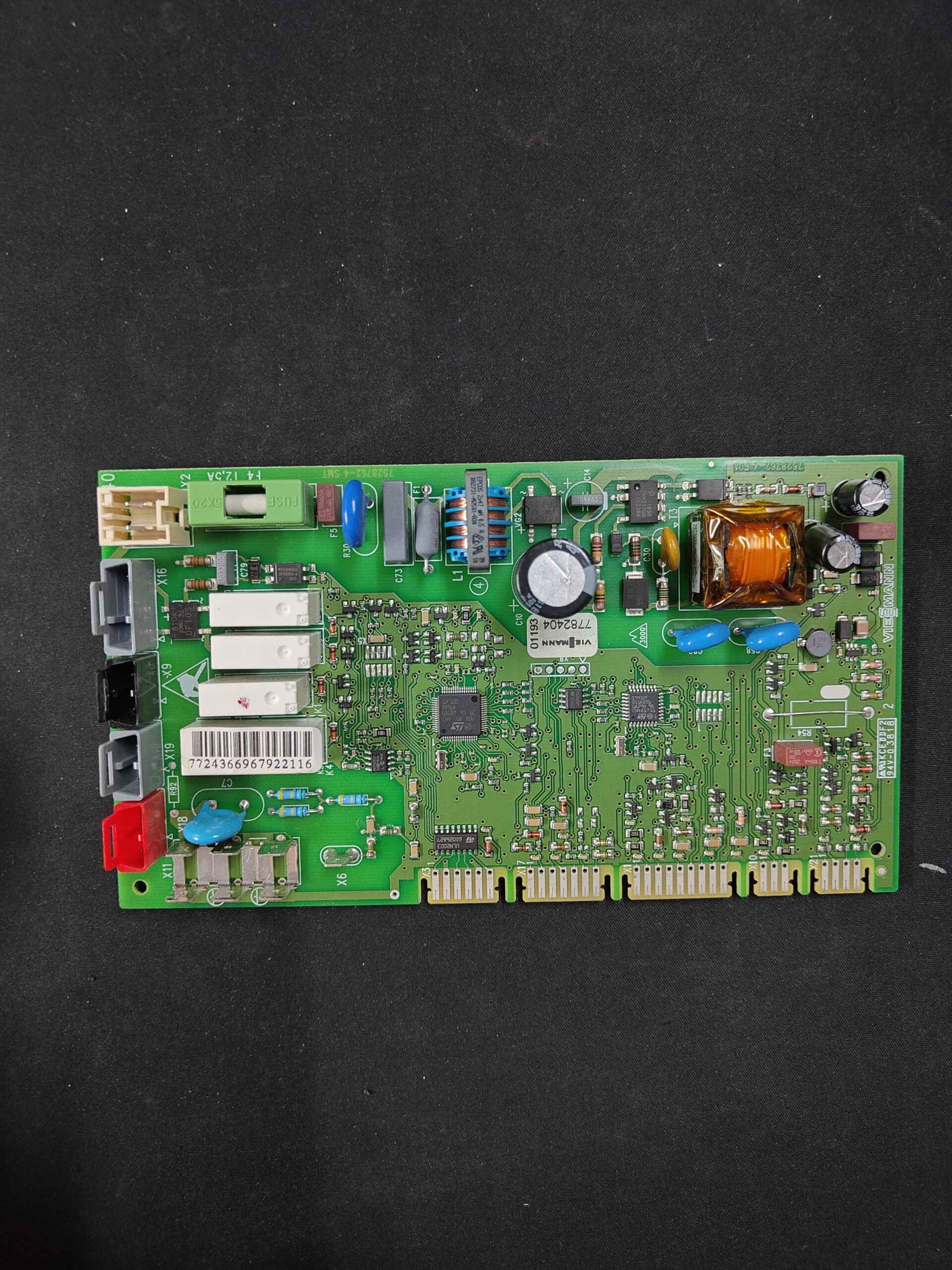 Viessmann 7782404 Control Board (PCB 7528762-4) for Vitodens 050 W